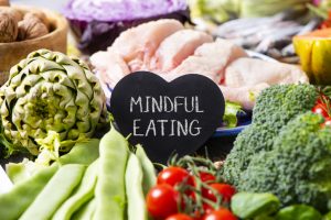 Mindful eating can bring numerous benefits, both physical and psychological. Mindful eating can enhance our enjoyment of food.